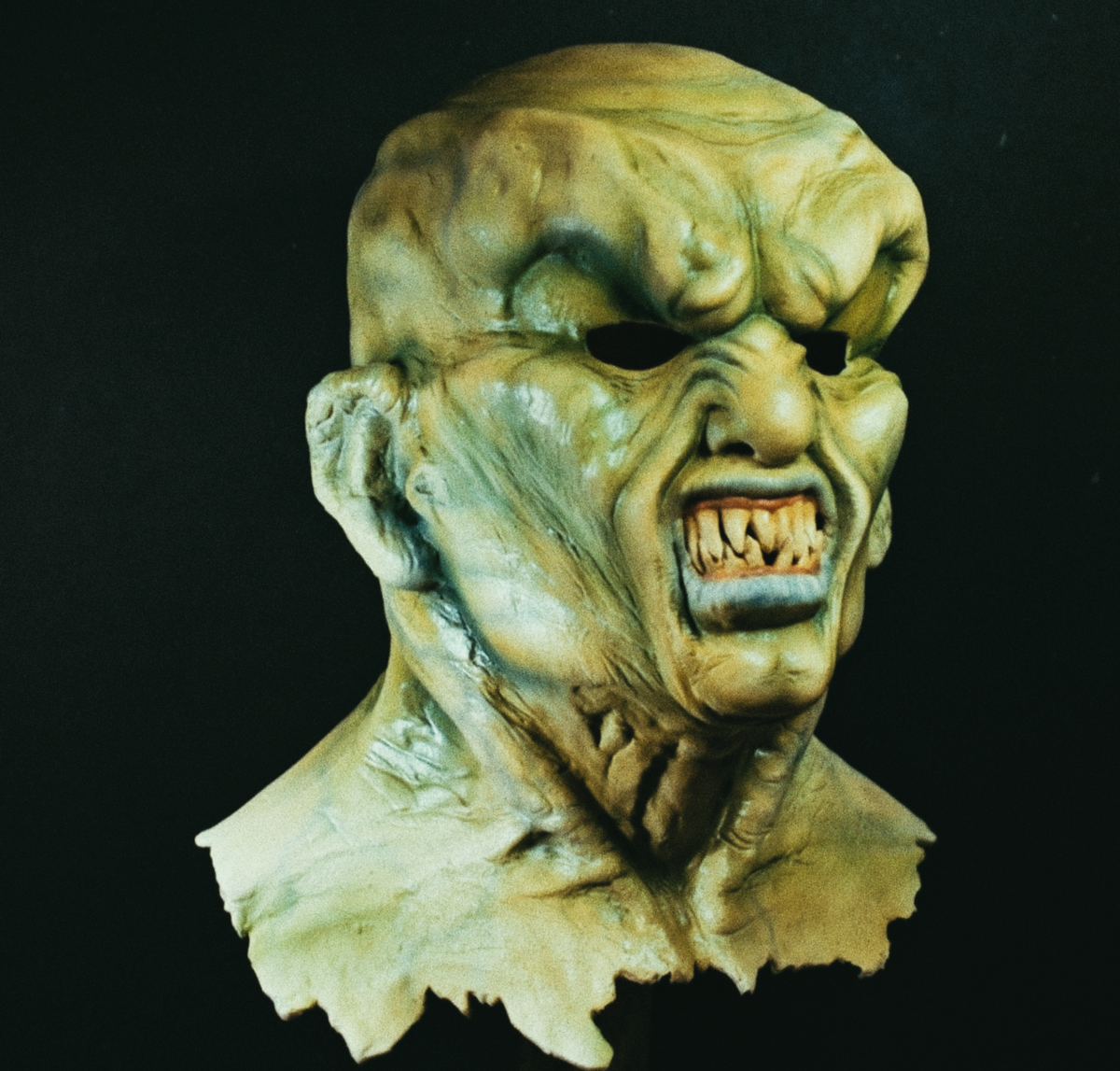 The Haunted Mask Replica (rubber teeth variant)
